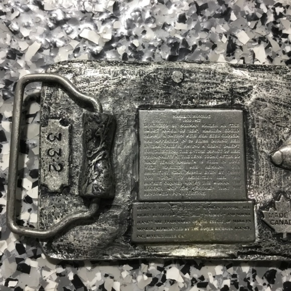 Marilyn Monroe โฆ Vintage 90s Unisex Belt Buckle #332 - Picture 2 of 4